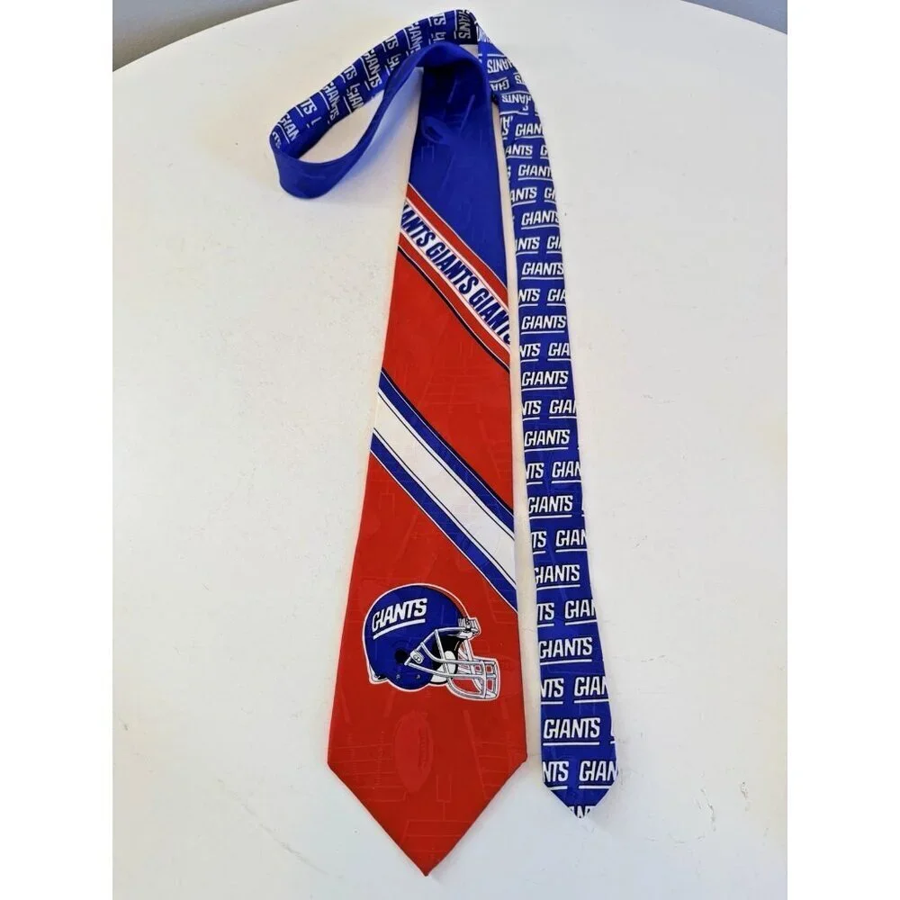New York Giants Team NFL Men's Silk Necktie Tie 1996 Football Helmet Logo 57